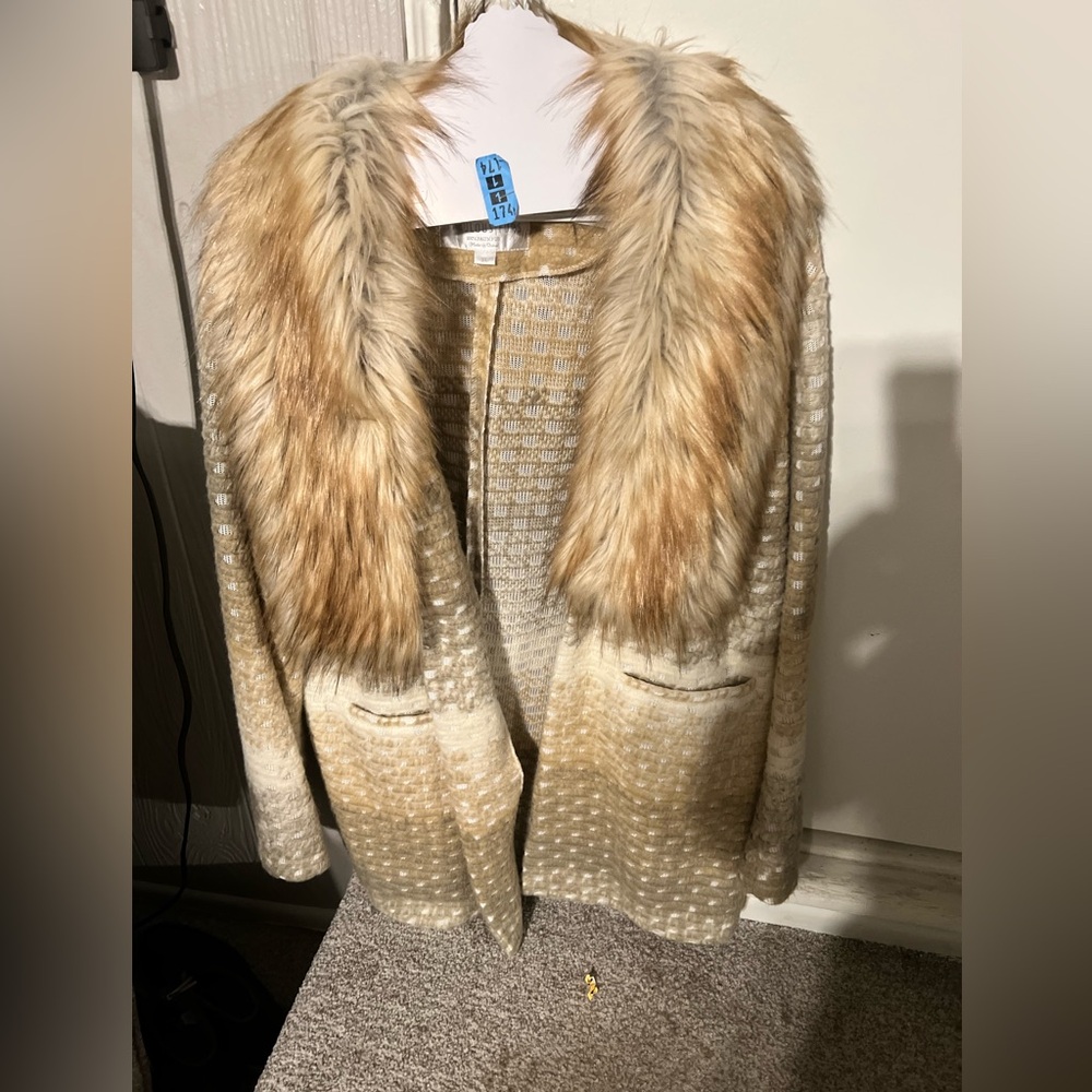 Donna Salyers Fabulous Furs Faux Fur Coat Size S Beige/Ivory